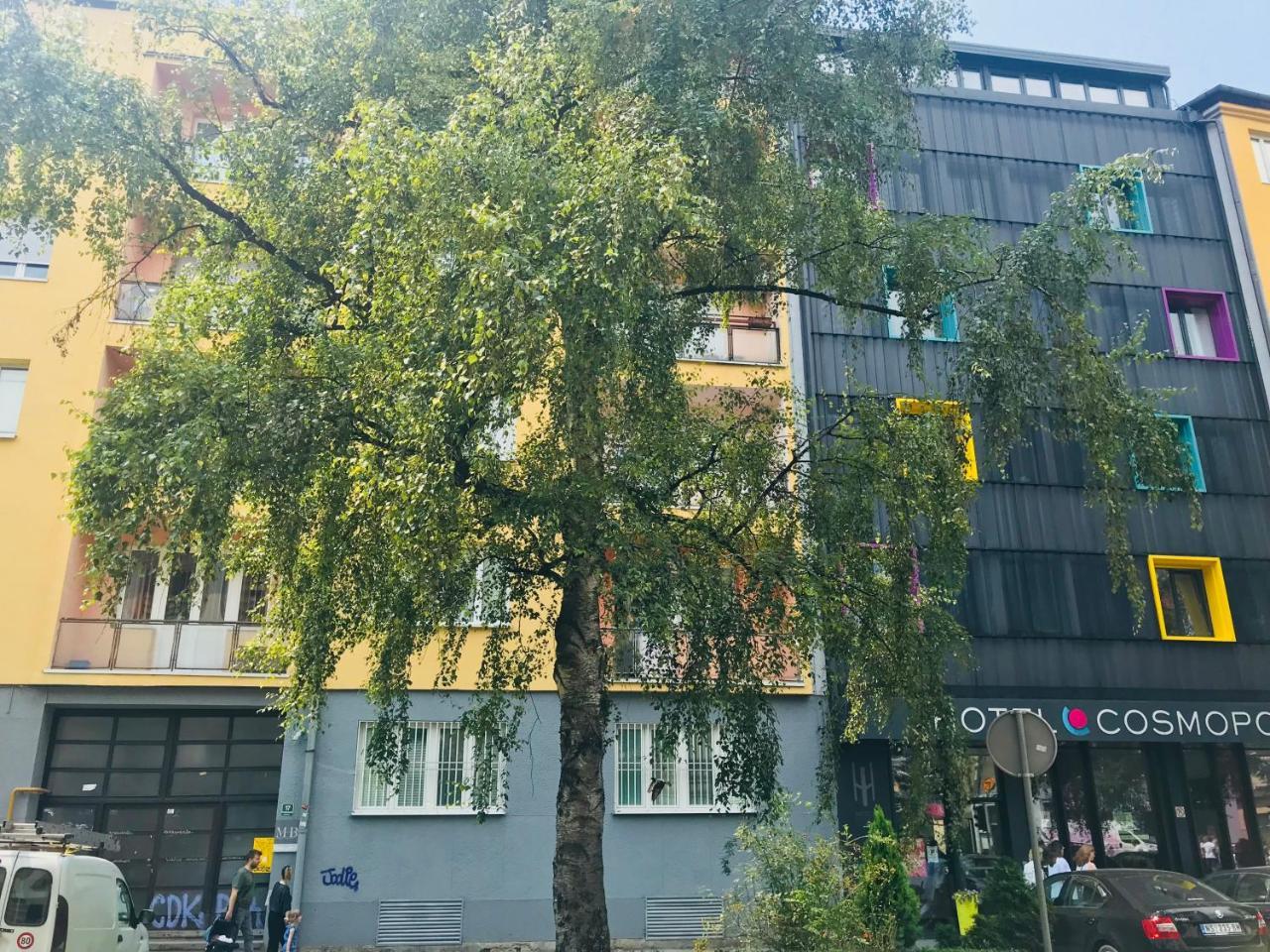 Colors Apartment Сараево Экстерьер фото